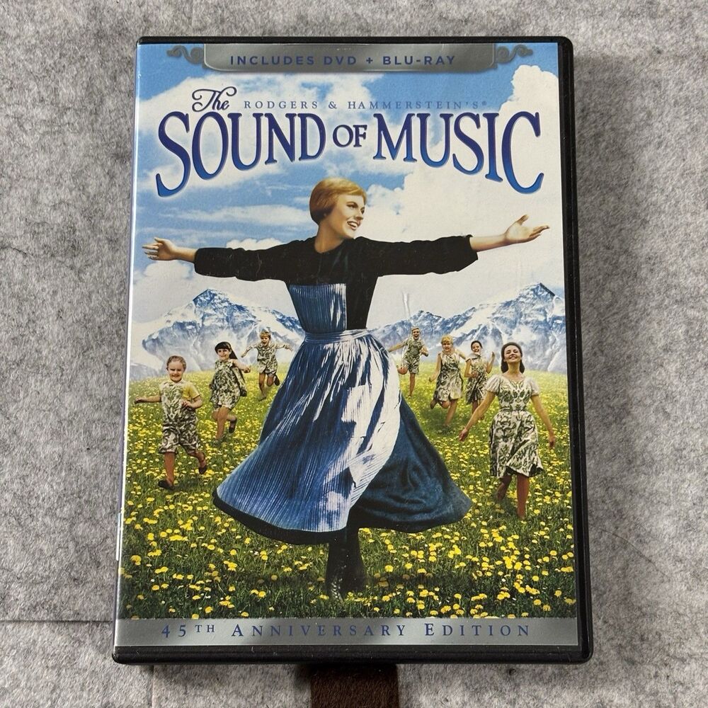 The Sound of Music Blu Ray DVD 2010 2 Disc Set 45th Anniversary Edition Andrews